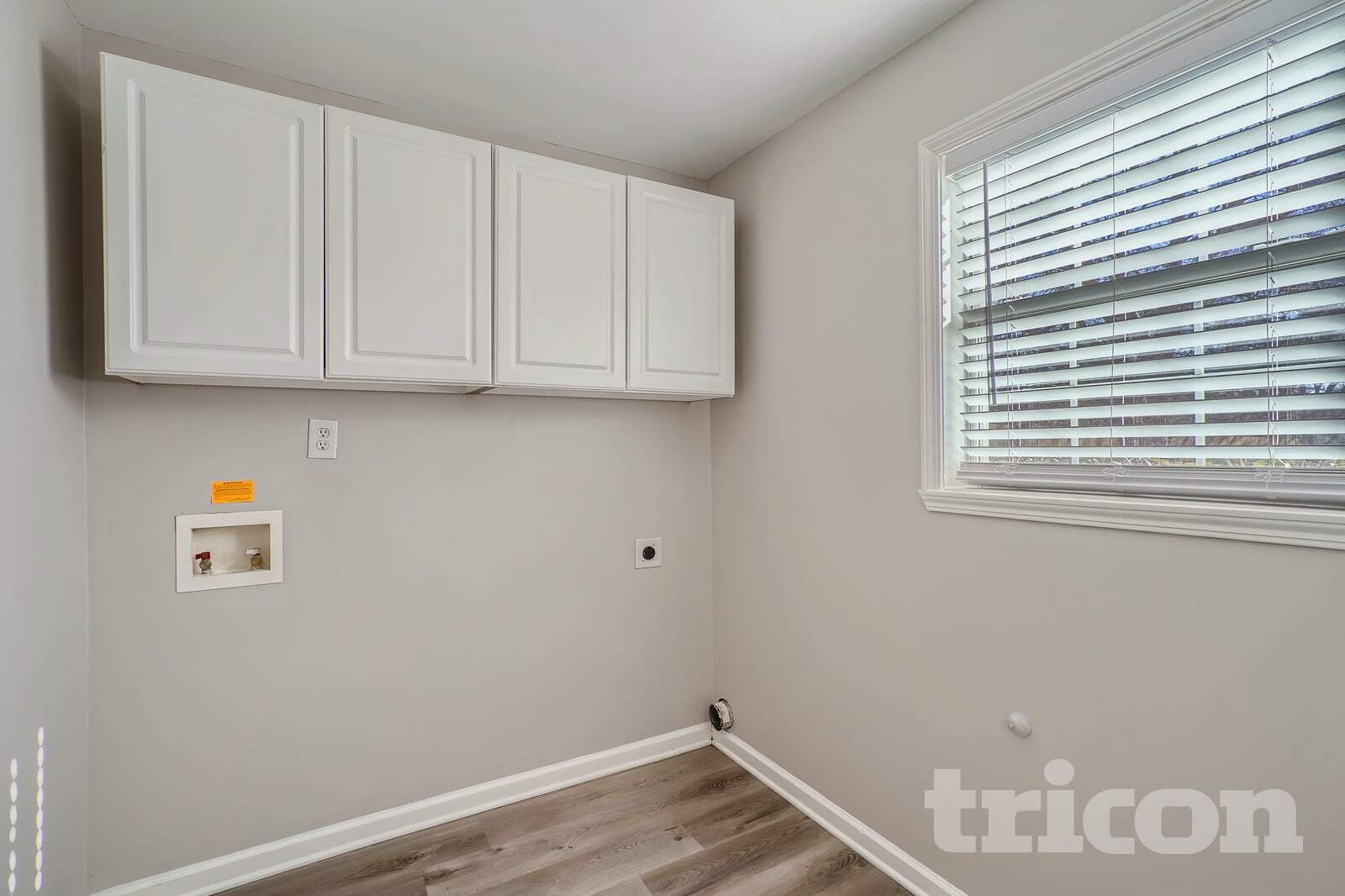 Building Photo - 891 Marta Crane Dr