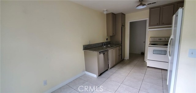 Building Photo - 5428 E Snow Wood Cir