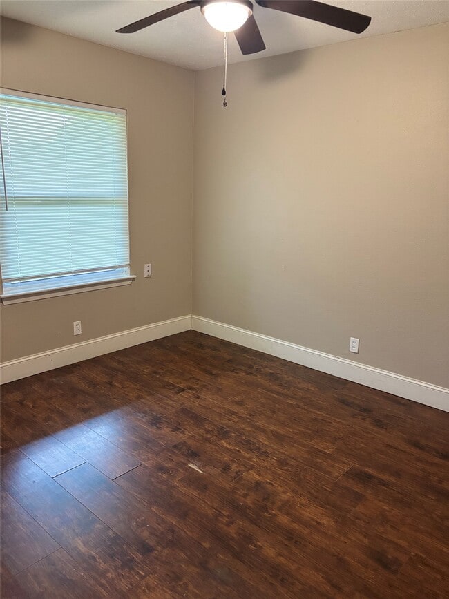 Building Photo - 5631 Groveton St