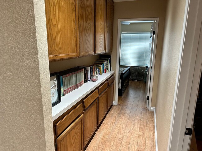 Building Photo - Outstanding Chula Vista Condo