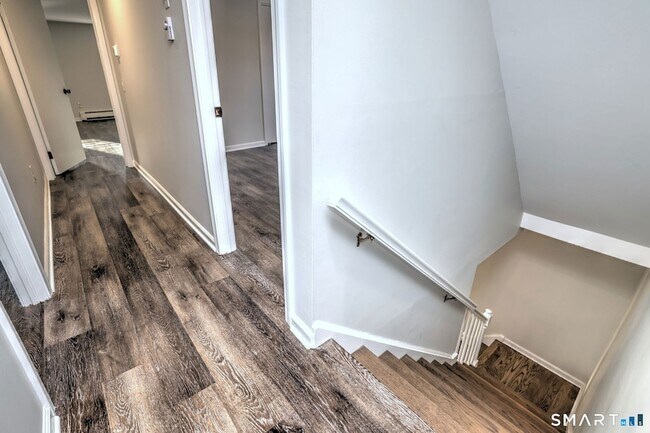 Building Photo - 5160 Madison Ave