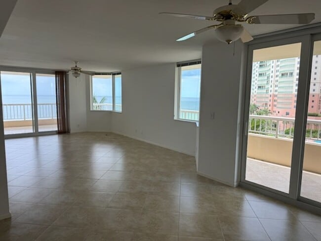 Building Photo - 990 Cape Marco Dr