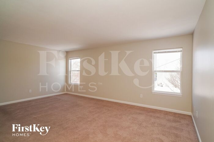 Building Photo - 12410 Deerview Dr
