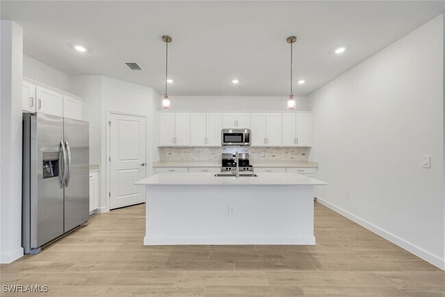 Building Photo - 14303 Winding Cedar Wy