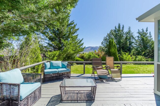 Building Photo - 14350 Ghost Rider Dr