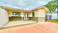 Building Photo - Lovely & Freshly Updated, Remodeled, Paint...