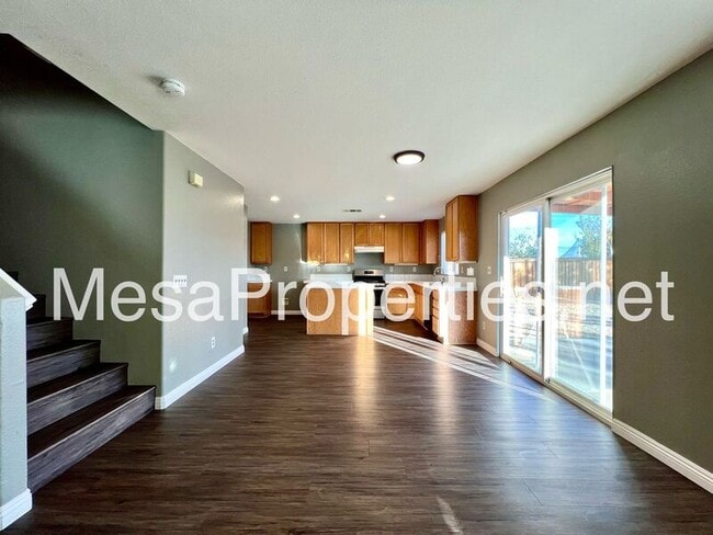 Building Photo - 13939 Kicking Horse Cir