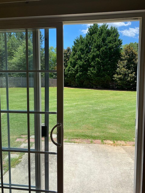 Building Photo - 8165 Kincaid Ct