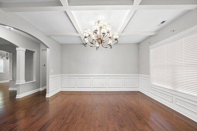 Building Photo - 3532 Bunting Dr