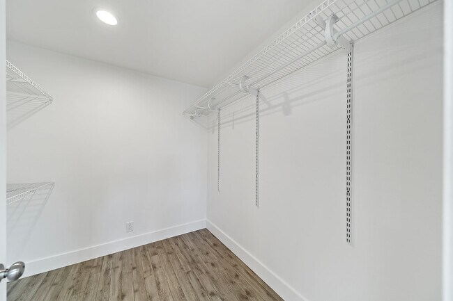 Building Photo - 4364 Toland Way
