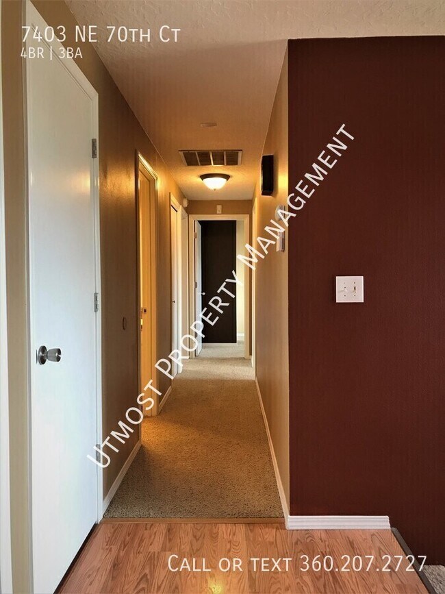 Building Photo - 7403 NE 70th Ct