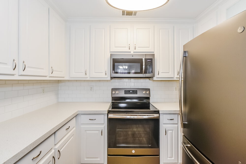 Building Photo - 1009 Crystal Brook Way