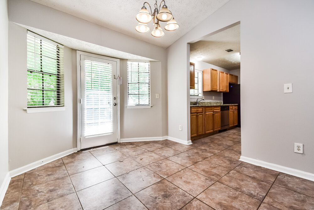 Building Photo - 4114 Red Laurel Way SW