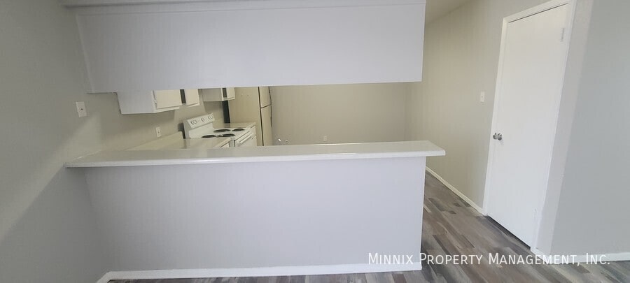 Building Photo - 3007 W Louisiana Ave