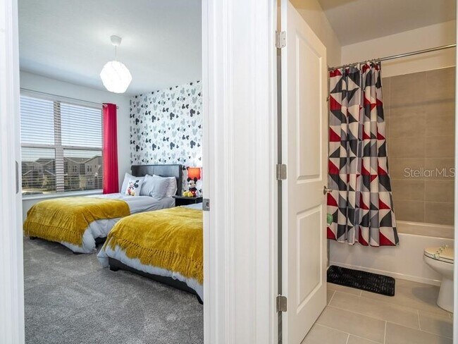 Building Photo - 8956 Takeaway Wy