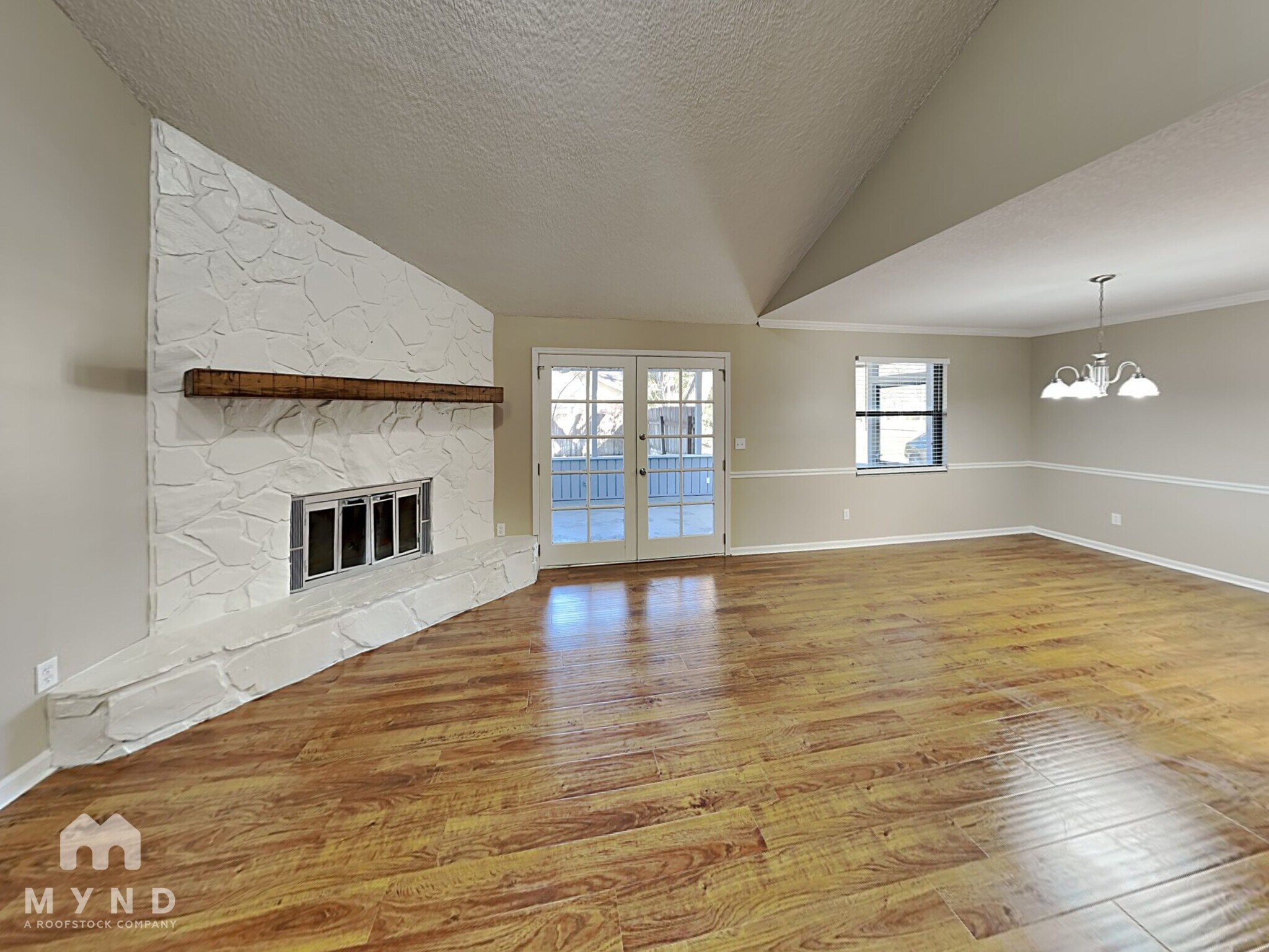 Building Photo - 3315 Blackfoot Trail S