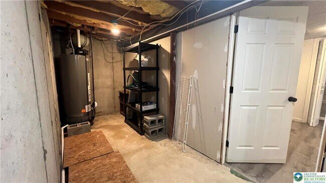 Building Photo - 520 Wild Mint Ln