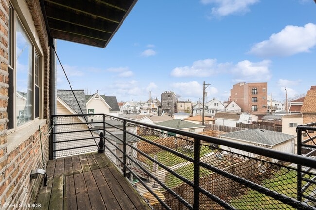 Building Photo - 2903 N Rockwell St