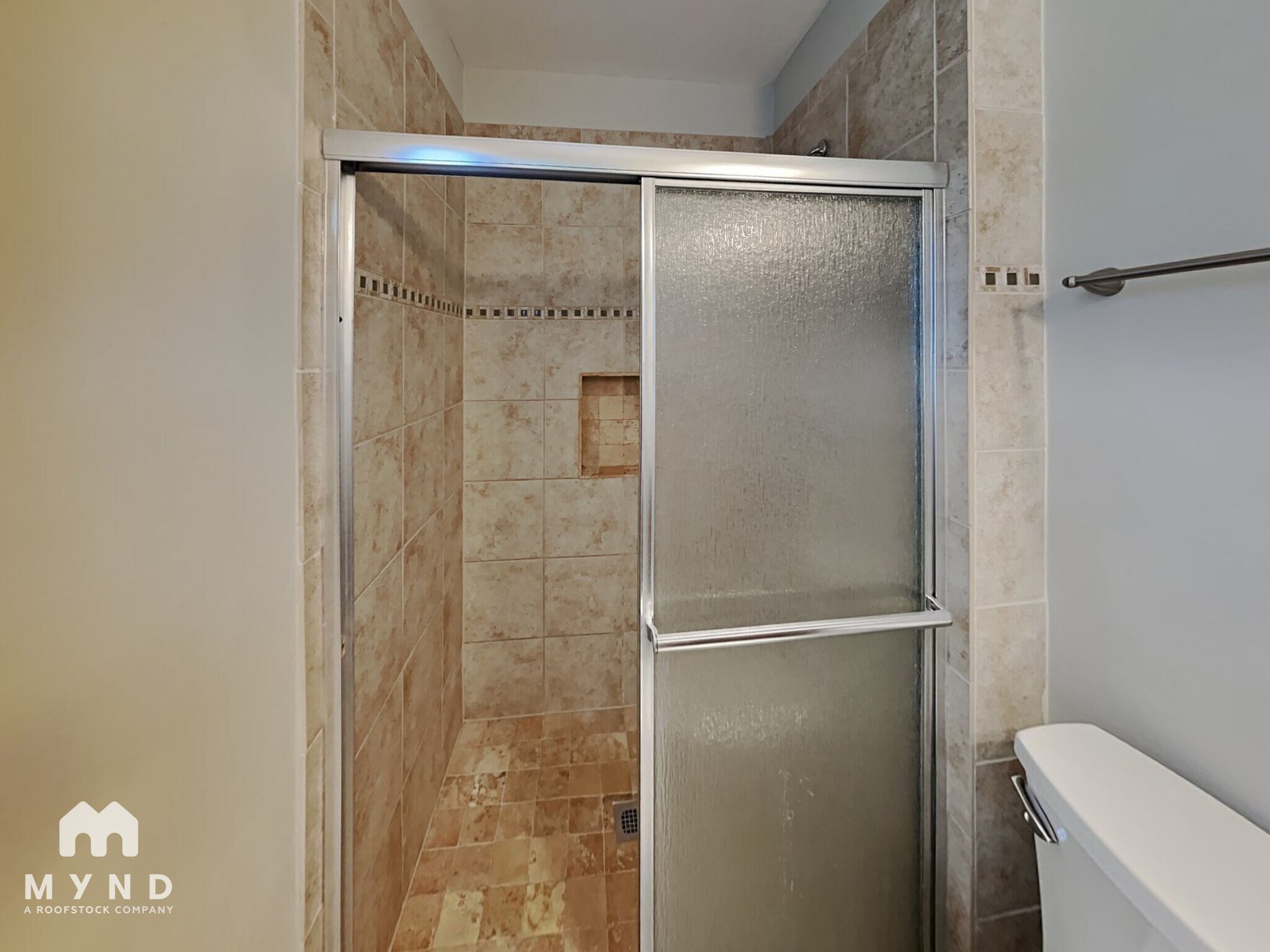 Building Photo - 2241 Thornfield Rd