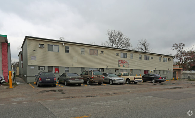Primary Photo - Sherwick Apartments