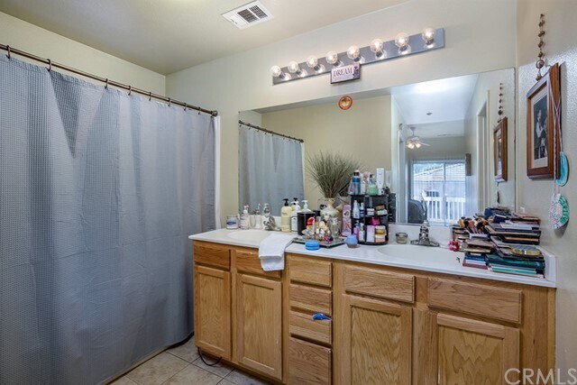 Building Photo - 83 Orangewood Ct
