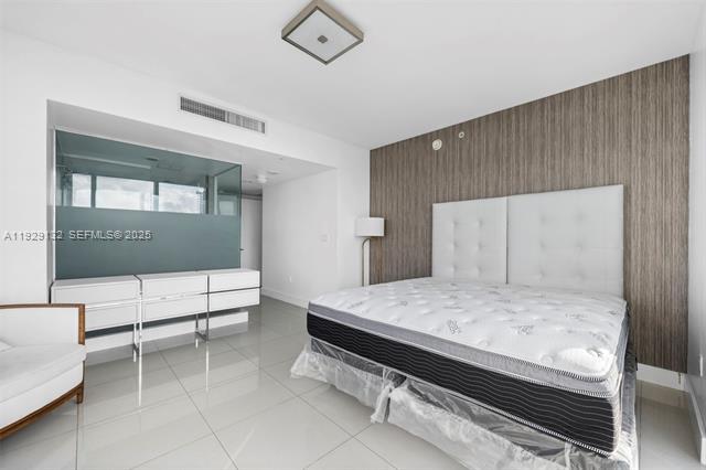 Building Photo - 92 SW 3rd St