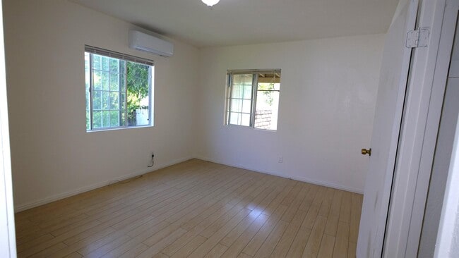 Building Photo - 210 N Huntington Ave