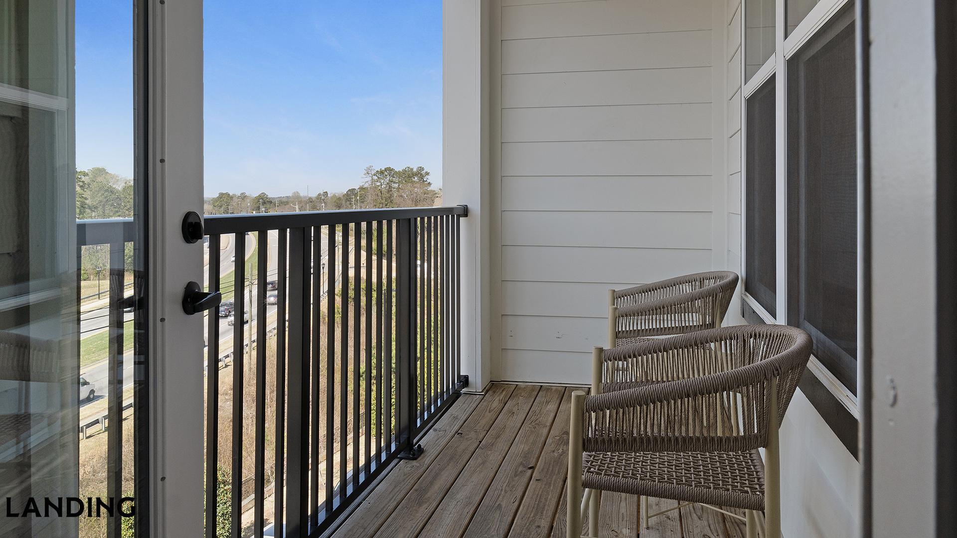 Building Photo - 1270 Hillcrest Dr