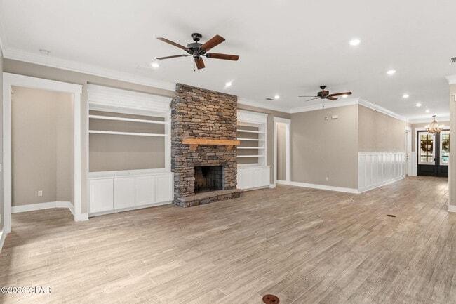 Building Photo - 3816 Mariner Dr