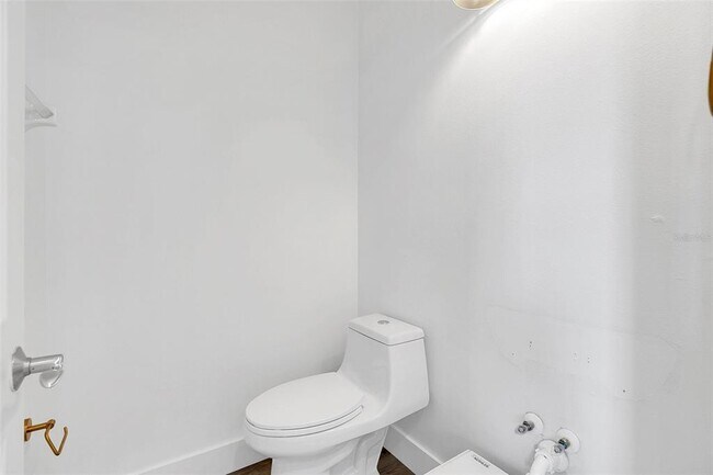 Building Photo - 1579 Chatfield Pl