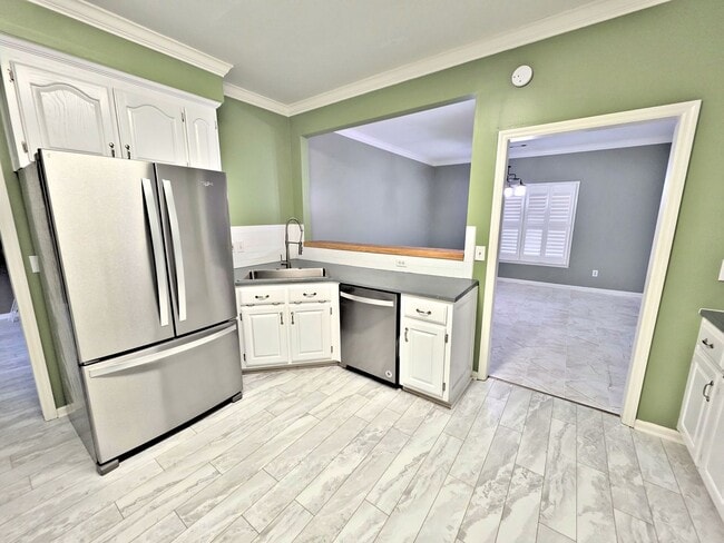 Building Photo - ***MOVE IN SPECIAL***HOUSE FOR RENT - DECATUR SE