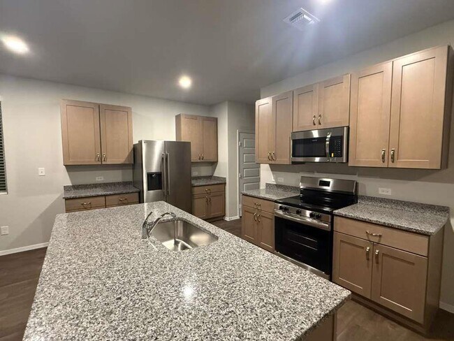 Building Photo - 2709 Towy Rd