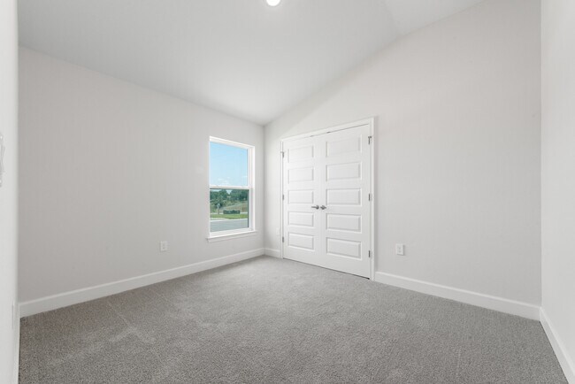Building Photo - 618 Tanaro Ln