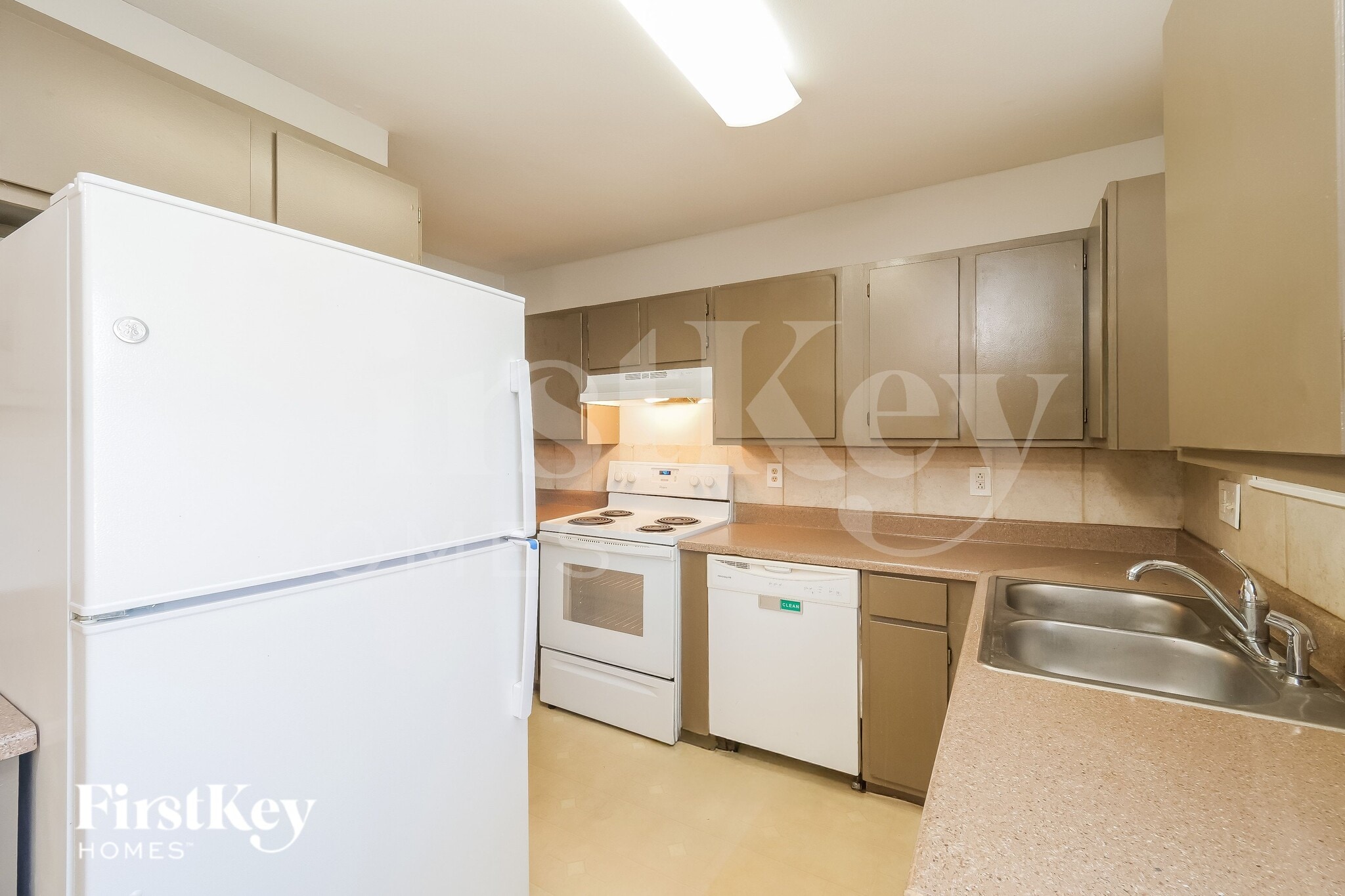 Building Photo - 7912 NE 54th St