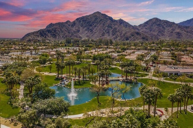 Building Photo - 51905 Avenida Velasco