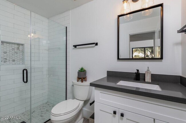 Building Photo - 22012 N 84th Pl