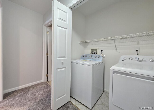 Building Photo - 19 Sunflower Ridge Rd