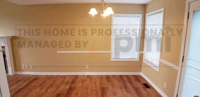 Building Photo - 3416 Bradfield Dr