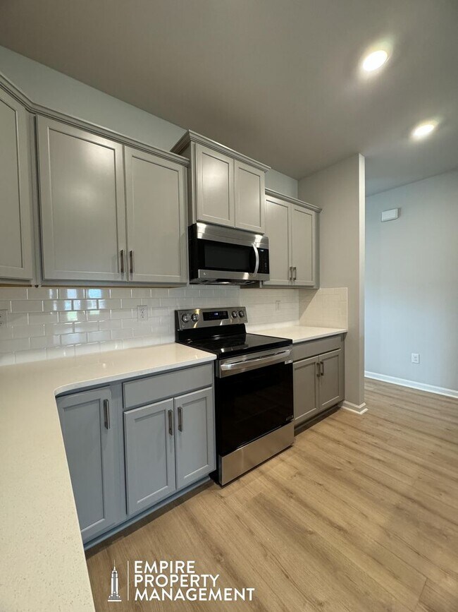 Building Photo - Available For Immediate Move-In!