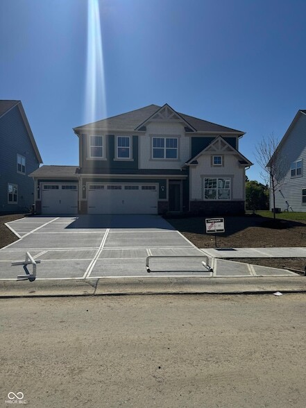 Building Photo - 7581 Fallsworth Dr