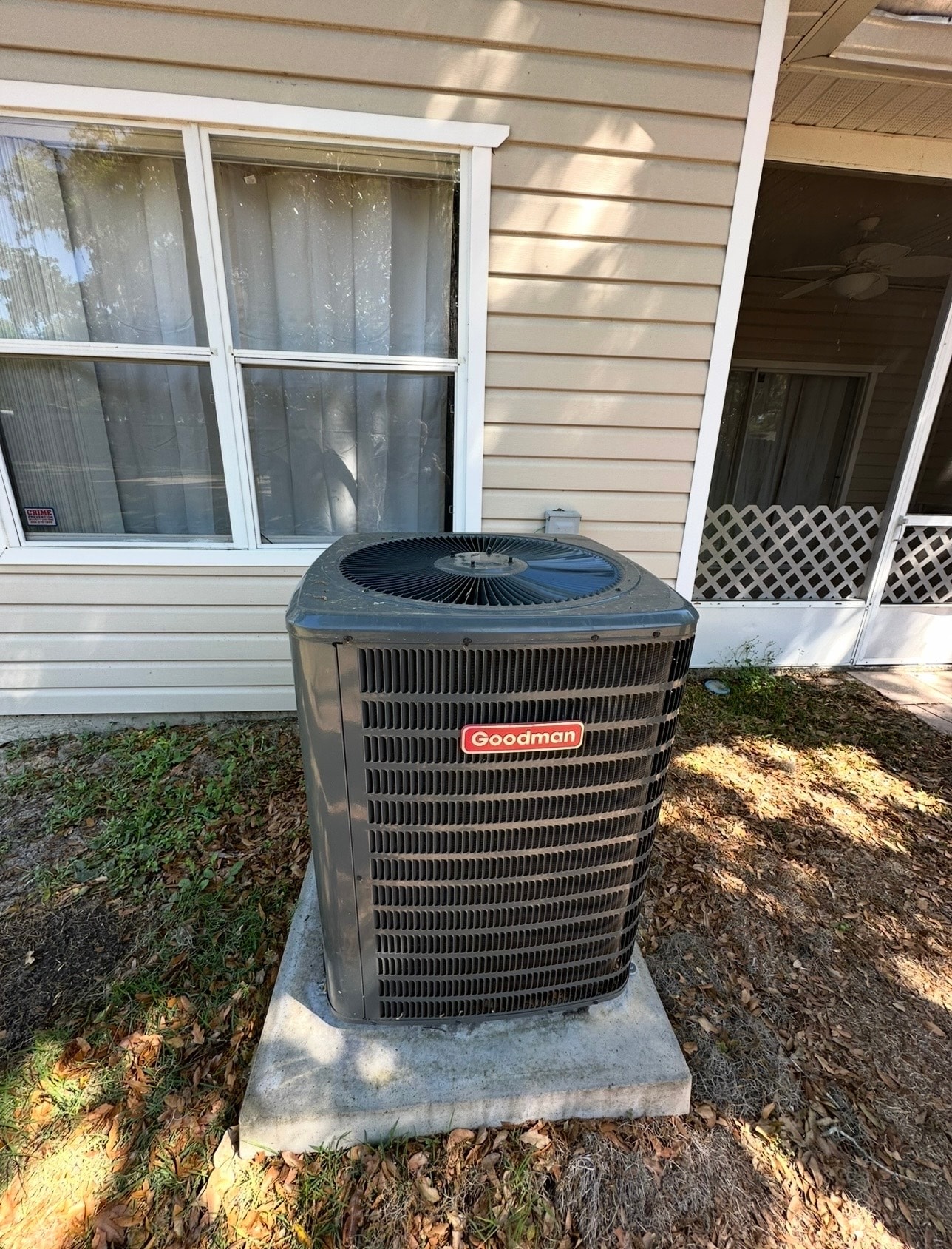 Building Photo - 4700 SW Archer Rd