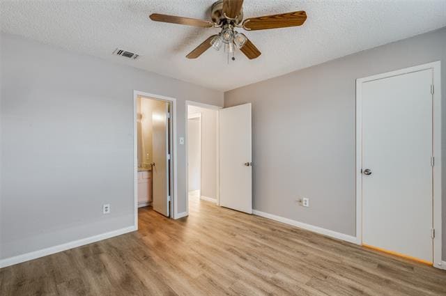 Building Photo - 830 Woodland Ct