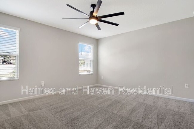 Building Photo - 840 Blue Creek Dr