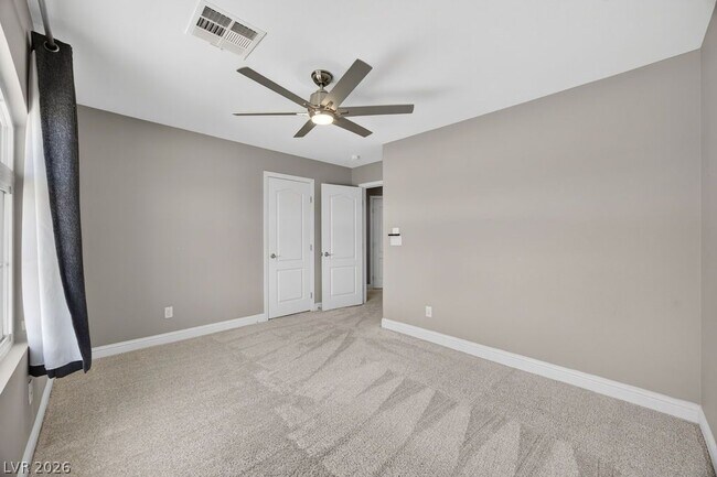 Building Photo - 9610 Twin Rivers Ct