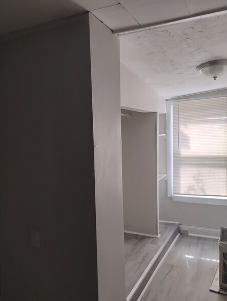 Building Photo - 2546 E Dauphin St