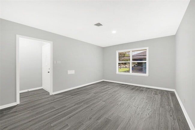 Building Photo - 5538 Berry Creek Dr