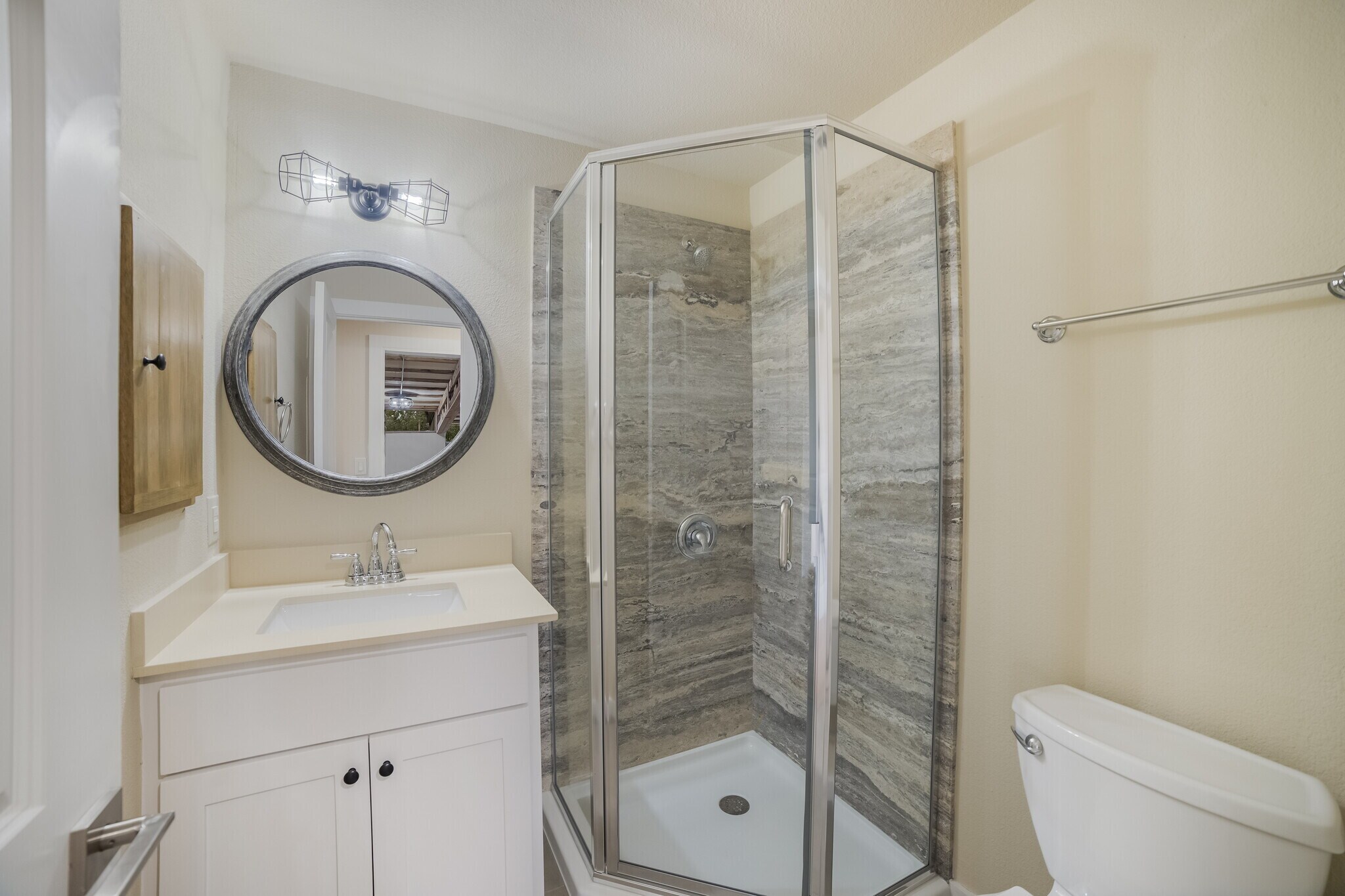 Building Photo - 19827 FM 306