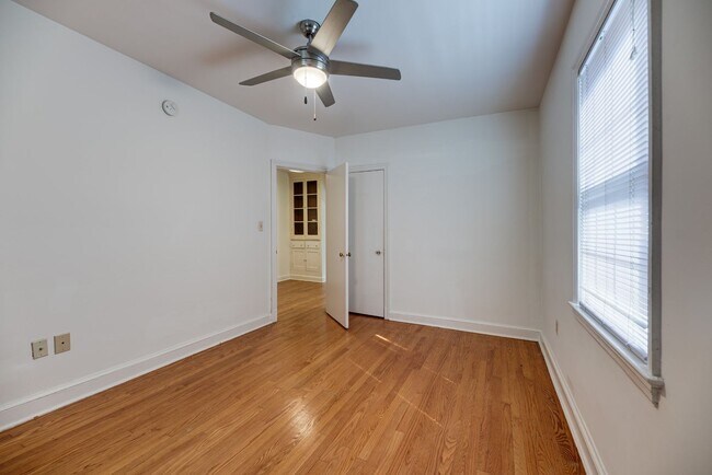 Interior Photo - 2614 41st Street NW