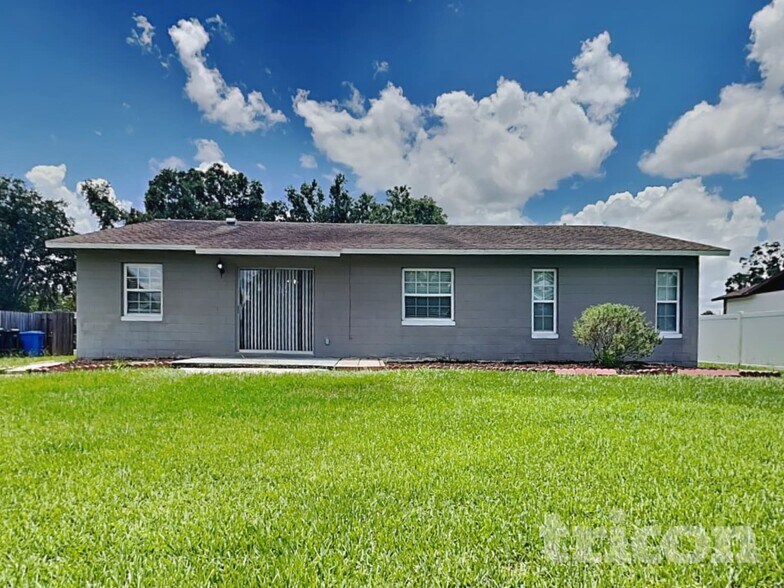 Building Photo - 3106 King Phillip Way