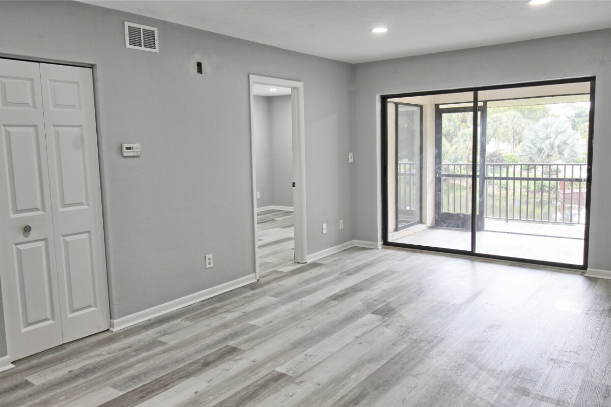 Building Photo - 28160 Pine Haven Way